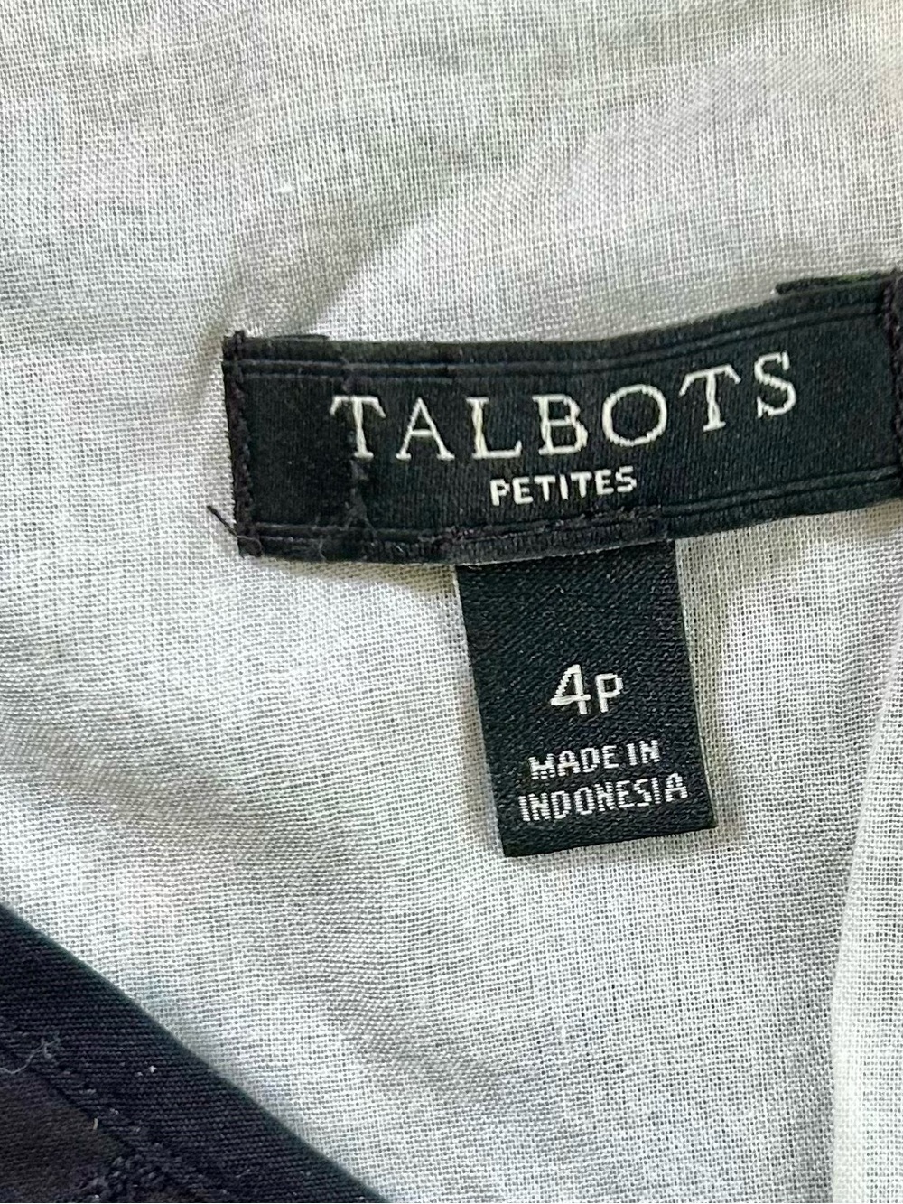 Talbots Black Floral Eyelet Knee Length Dress 4 Petite - Picture 7 of 8